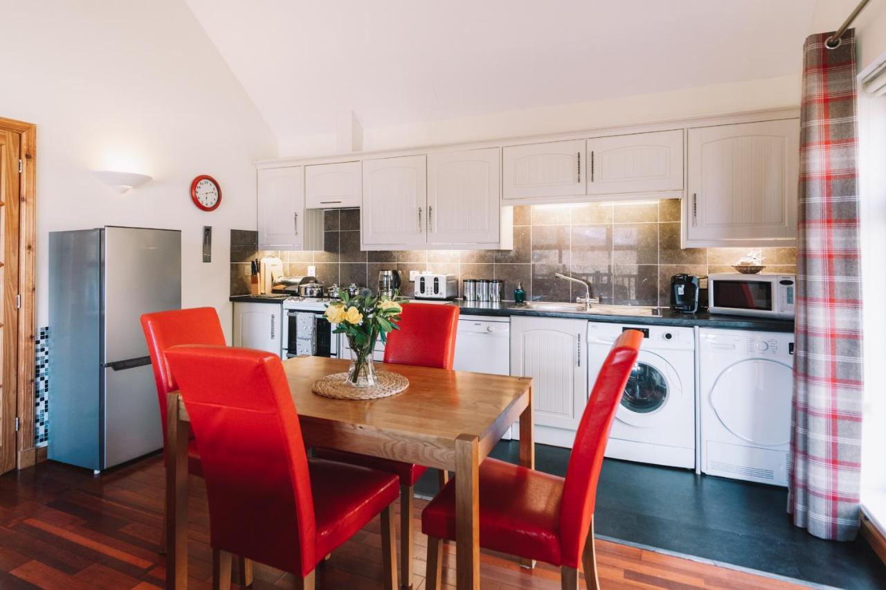 Inverskilavulin Estate Lodges 포트 윌리엄 외부 사진