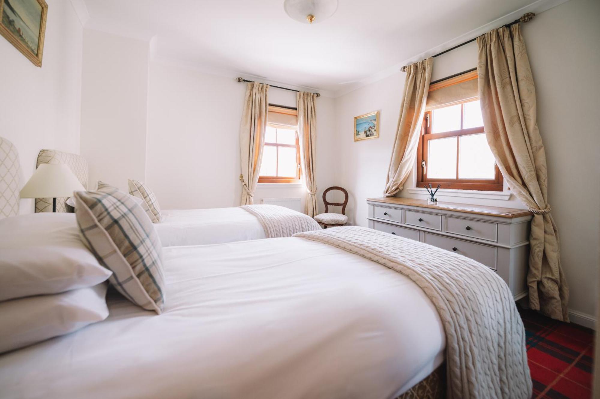 Inverskilavulin Estate Lodges 포트 윌리엄 외부 사진