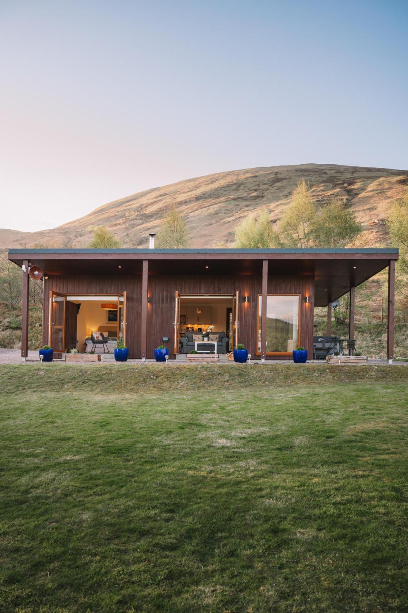 Inverskilavulin Estate Lodges 포트 윌리엄 외부 사진