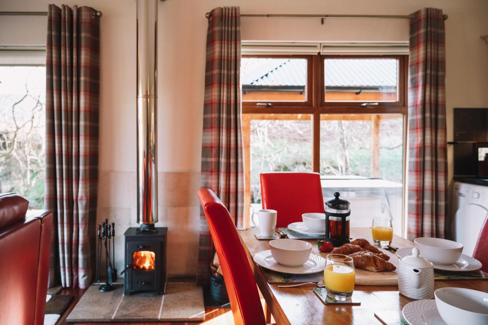 Inverskilavulin Estate Lodges 포트 윌리엄 외부 사진